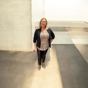 Meet your Posher, Tara